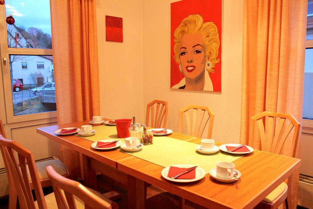 Hotel Gasthaus Bock Reichenbach an der Fils Dış mekan fotoğraf